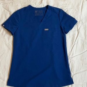 XXS Figs Catarina scrub top